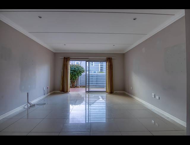 3 BEDROOM DUPLEX TO LET IN FERNDALE
